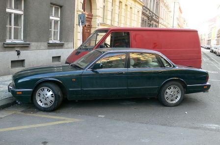 XJ 5
